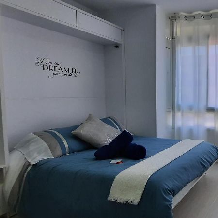 Estudio Torremolinos Centro By Ava Apartments Wifi Y Smart Tv Bagian luar foto